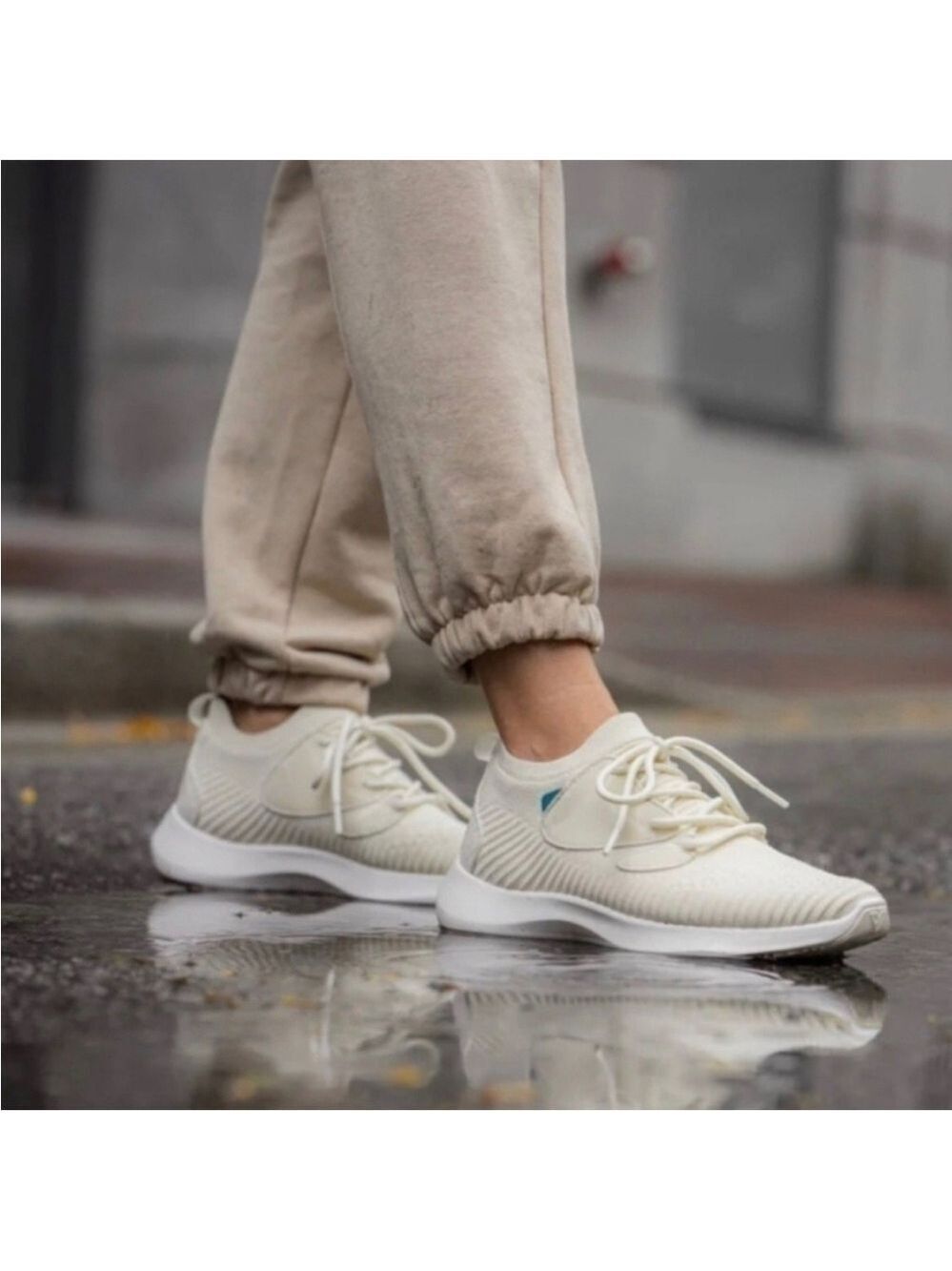 Vessi Everyday Move Women's Beige Waterproof Sneakers, size 10